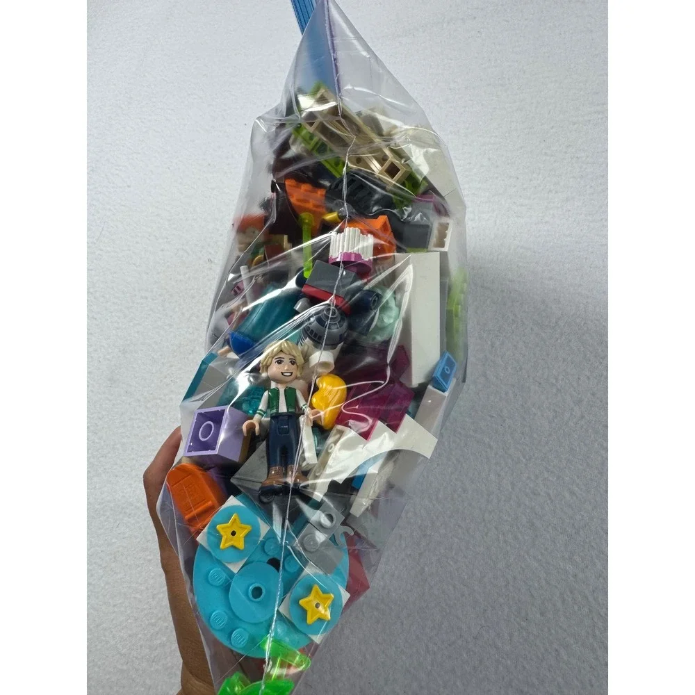 Creative Play LEGO 2LBS Bulk Bricks Minifigures Multicolor Mixed Lot Bag